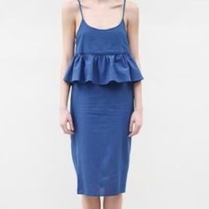 Creatures of Comfort, Nora dress